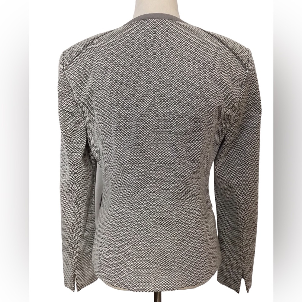 Basler Gray Metallic Textured Full Zippered Stretch Blazer Jacket Size 38 - Picture 4 of 12